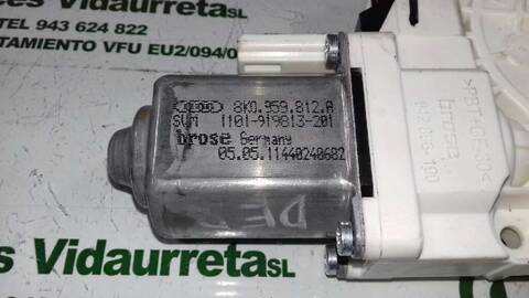 Foto 2ª: Elevalunas Eléctrico Trasero Derecho Audi A4 BASICO AVANT 136CV 100KW [CJCB] (2011)