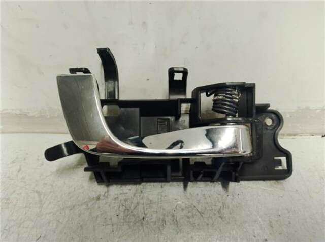 Maneta Interior Delantera Derecha Cadillac CTS 2.6 [2.6 LTR. - 133 KW V6 CAT]