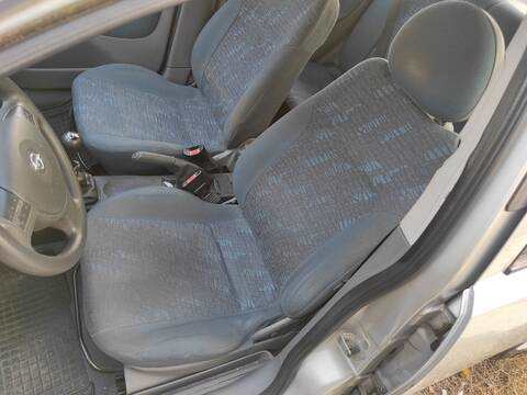 Foto 1ª: Asiento Delantero Izquierdo Opel Corsa Z12XE (2001)