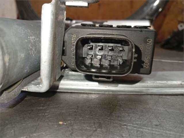 Foto 3ª: Elevalunas Eléctrico Trasero Izquierdo Ford Mondeo 1.8 16V [CGBA]