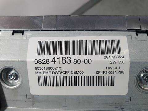 Foto 3ª: Sistema GPS Peugeot 5008 GT LINE 1.5 HDI 130 CV 131CV 96KW [YH01] (2018)