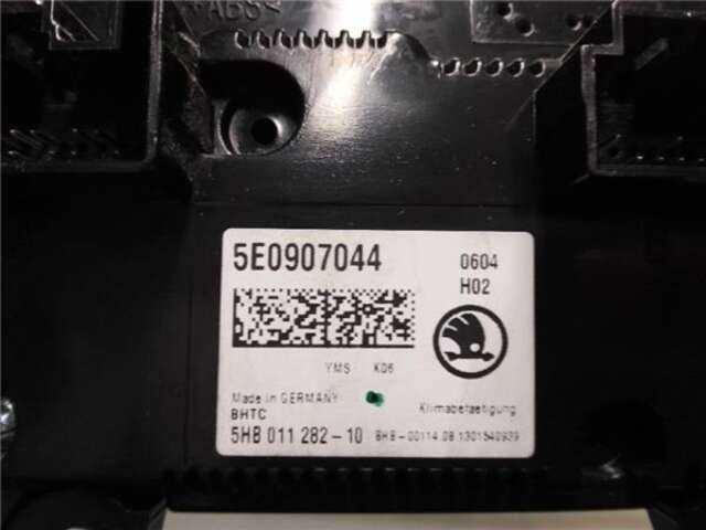 Foto 3ª: Mando Climatizador Skoda Octavia 2.0 AMBITION [2.0 LTR. - 110 KW TDI] [CKF]