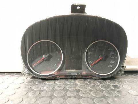 Cuadro de Instrumentos Mitsubishi Eclipse KAITEKI 4WD 163CV