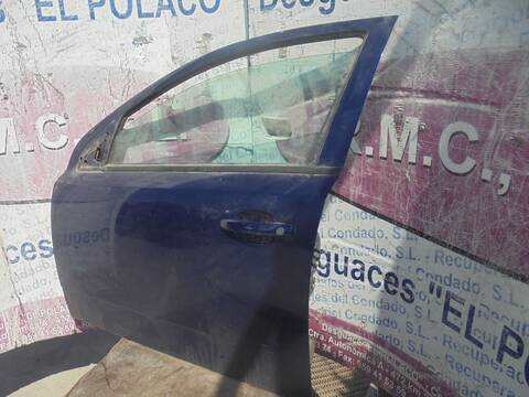 Foto 3ª: Puerta Delantera Izquierda Opel Astra COSMO 105CV 77KW [Z16XEP] (2005)
