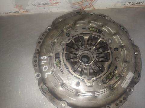 Foto 3ª: Volante Motor Ford Transit FT 350 HD) CABINA SIMPLE MEDIA 155CV 114KW CAJA ABIERTA [CVRB] (2012)