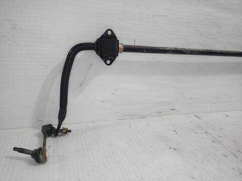 Foto 2ª: Barra Estabilizadora Trasera Land Rover Discovery TDV6 HSE AUT. 245CV [306DT] (2009)