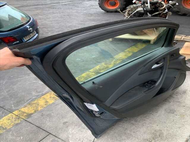 Foto 2ª: Puerta Delantera Izquierda Opel Astra 1.6 CDTI136CV 0CV [B16DTH] (2015)