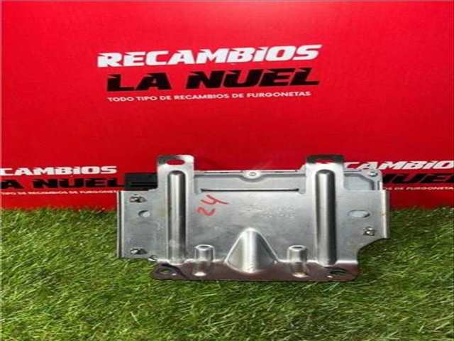 Foto 2ª: Sistema GPS Ford Transit 2.0 320 L1 TRANSIT TREND [2 0 LTR. - 96 KW TDCI CAT] 131CV [BKFA] (2019)