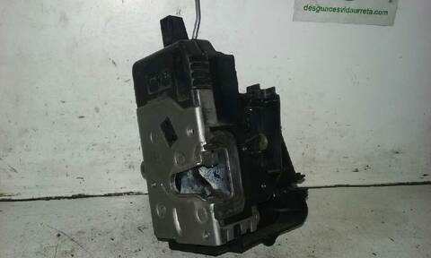 Cerradura Puerta Delantera Izquierda Opel Vectra 1.8 16V CAT Z 18 XE - 2H9) BERLINA 122CV 90KW