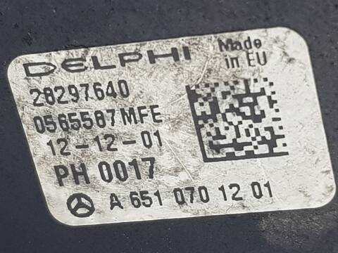 Foto 3ª: Bomba Inyeccion Mercedes Clase C 160 CLA 200 CDI 117.301) [651901] (2014)