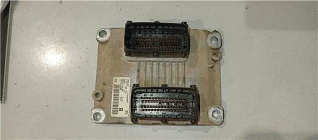 Foto 2ª: Centralita Motor ECU Alfa Romeo 147 1.6 T.SPARK ECO DISTINCTIVE [1.6 LTR. - 77 KW 16V CAT] [AR 37203]