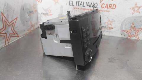 Foto 3ª: Sistema Audio Radio CD Mercedes Clase C 160 220 CDI SPORT EDITION LA) 203.008) BERLINA 150CV 110KW [OM646963] (2005)