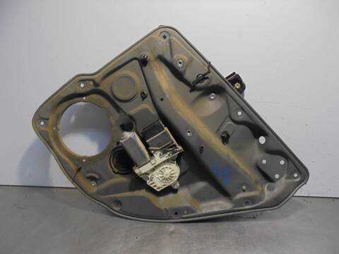 Elevalunas Manual Trasero Derecho Volkswagen Golf 25 ANIVERSARIO BERLINA 101CV 74KW