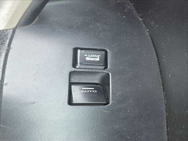 Botonera Elevalunas Kia Sorento DRIVE 2WD 197CV 145KW