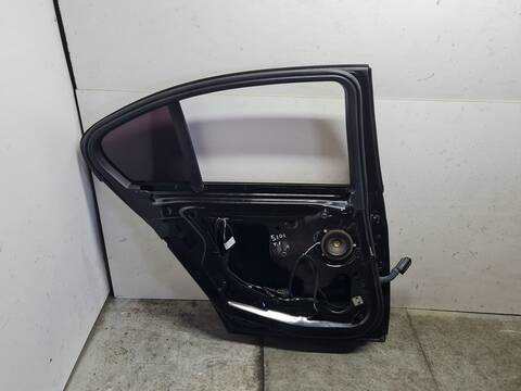 Foto 3ª: Puerta Trasera Izquierda Bmw Serie 3 315 318D SPORT LINE 150CV 110KW [B47D20A] (2015)
