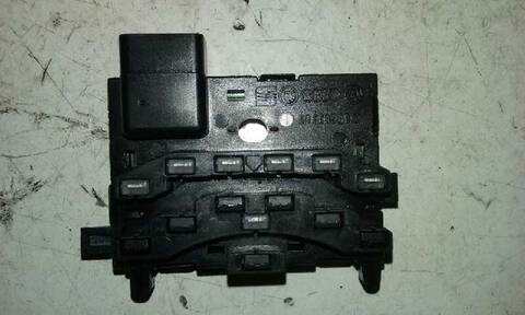 Centralita Motor ECU Audi A3 AMBITION 105CV 77KW