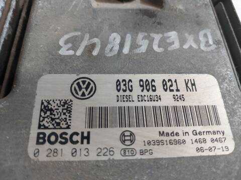 Foto 2ª: Centralita Motor ECU Volkswagen Golf VERSION INDEFINIDA (2003)
