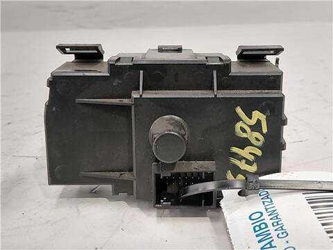 Foto 2ª: Mando Multifuncion Bmw Serie 1 114 2.0 120D BERLINA 177CV 130KW [N47 D20 A] (2007)