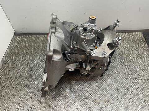 Foto 3ª: Caja Cambios Opel Corsa B14XER - LDD (2015)