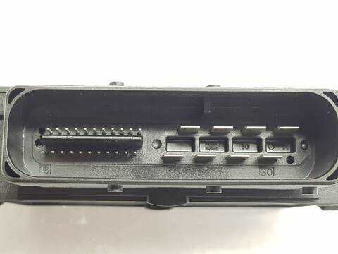 Foto 2ª: Centralita Motor ECU Audi A6 2.0 TDI ULTRA
