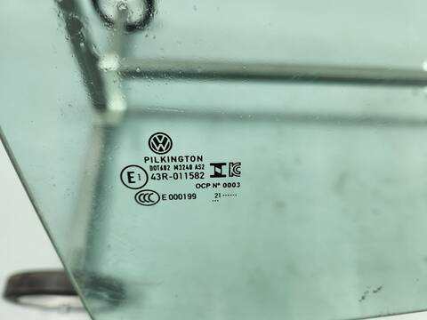 Foto 2ª: Luna Delantera Derecha Volkswagen Transporter T7 MULTIVAN ST) LIFE EHYBRID [DGEA] (2022)