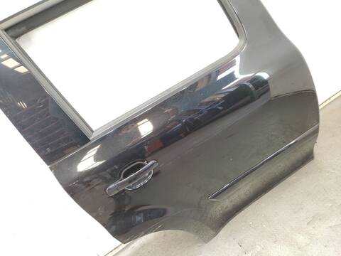 Foto 3ª: Puerta Trasera Derecha Skoda Yeti 1.2 TSI 110CV 81KW [CYVB] (2017)