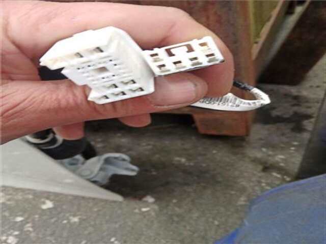 Foto 2ª: Puerta Delantera Derecha Toyota Yaris HÍBRIDO HYBRID ACTIVE [HÍBRIDO 74 KW ( 1.5 LTR. - 55 KW 16V)] [1NZ-FXE]