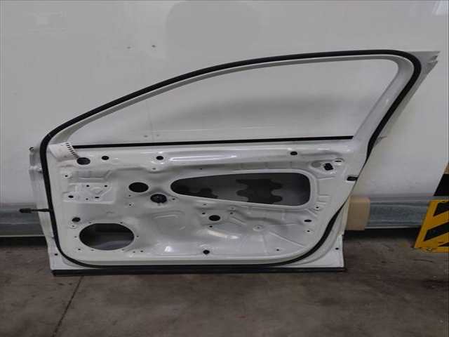 Foto 3ª: Puerta Delantera Derecha Volkswagen Tiguan 150 CV 110KW [DTS DTSB] (2023)