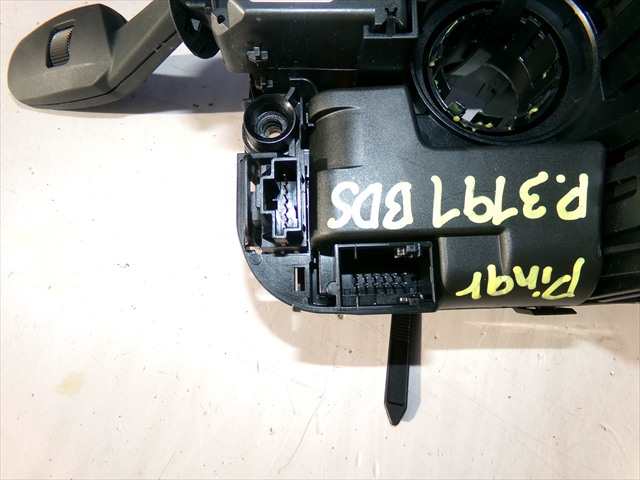 Foto 3ª: Mando Multifuncion Bmw Serie 3 318 2.0 D E90,2004-2008 [N47D20C] (2010)