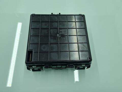 Foto 3ª: Caja Reles Fusibles Ford Fiesta 1.1 CAT 86CV 63KW (2017)
