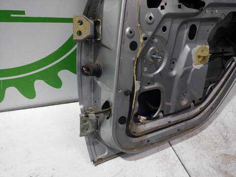 Foto 3ª: Puerta Trasera Derecha Peugeot 307 XN 109CV [NFUTU5JP4] (2001)