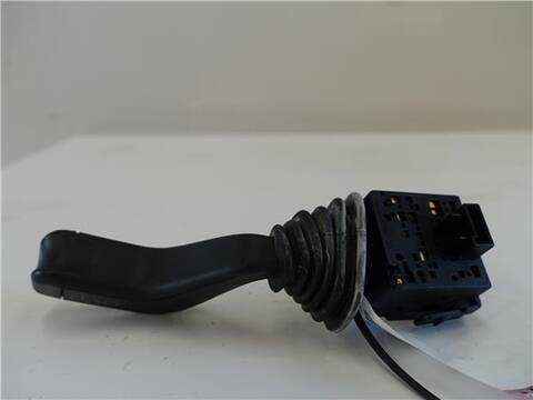 Foto 2ª: Mando Multifuncion Opel Corsa 1.2 TWINPORT 80CV 59KW [Z 12 XEP] (2005)