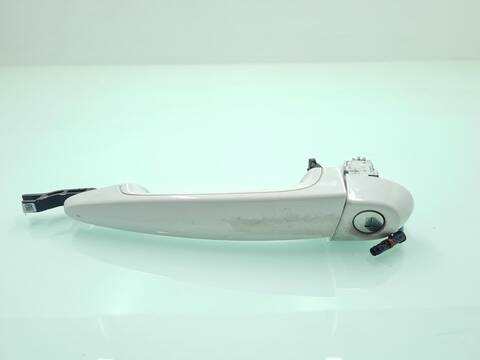 Maneta Exterior Delantera Izquierda Bmw Serie 1 114 116D M SPORT 116CV 85KW