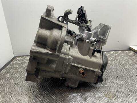 Foto 3ª: Caja Cambios Seat Ibiza CHY (2018)