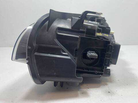 Foto 2ª: Faro Derecho Bmw X1 2.0 D E84) 177CV 130KW N47D20C (2014)