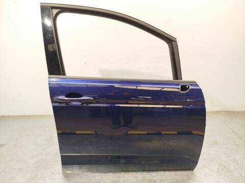 Foto 2ª: Puerta Delantera Derecha Volkswagen Touran 2.0 TDI 150CV 110KW [DFGA] (2020)