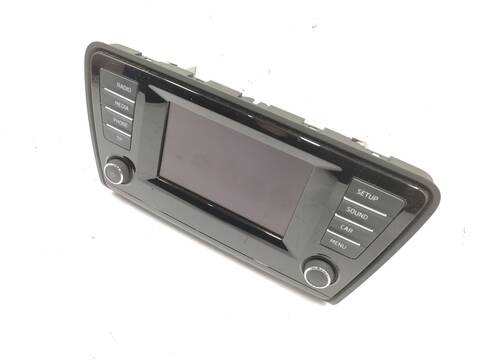 Foto 2ª: Sistema Audio Radio CD Skoda Octavia 1.6 TDI 105CV 77KW [CLHA] (2015)