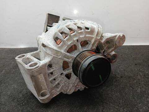 Foto 1ª: Alternador Ford Kuga 1.5 ECOBOOST 4X4 150CV 110KW [M8ME] (2018)