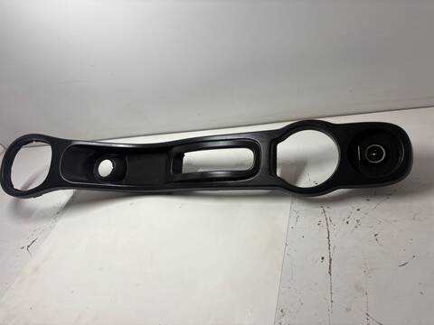 Foto 2ª: Consola Central Dacia Duster H5F404 (2017)