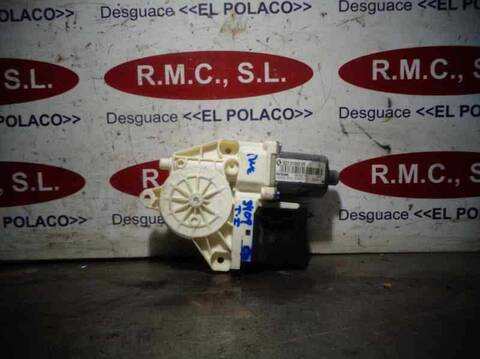 Foto 4ª: Elevalunas Eléctrico Trasero Izquierdo Renault Megane 1.6 16V 110CV 81KW III SPORT TOURER [K4M858] (2010)