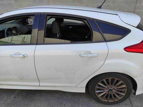 Puerta Trasera Izquierda Ford Focus M1DD BERLINA