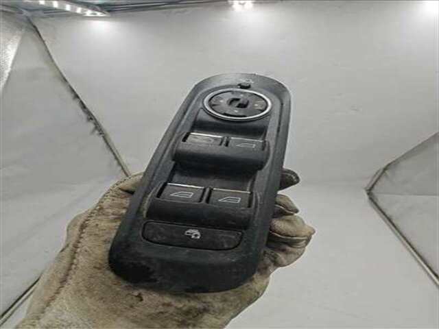 Botonera Elevalunas Ford S Max 2.0 TREND (03.2010- ) [2.0 LTR. - 103 KW TDCI CAT] (CA1)(2006 _)