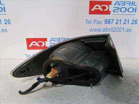 Foto 2ª: Piloto Trasero Derecho Mazda 6 1.8 HATCHBACK 120CV 88KW [G/L8] (2004)
