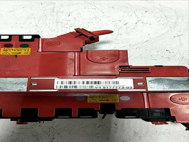 Foto 3ª: Caja Reles Fusibles Bmw Serie 5 518 530 D 245CV [N57D30A] (2009)