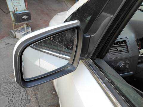 Retrovisor Izquierdo Opel Zafira Z17DTR