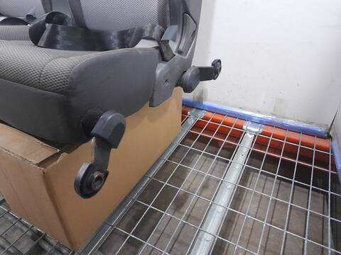 Foto 2ª: Asientos Traseros Toyota Hiace VERSION INDEFINIDA (2019)