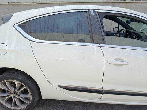 Puerta Trasera Derecha Citroen DS4 5F01