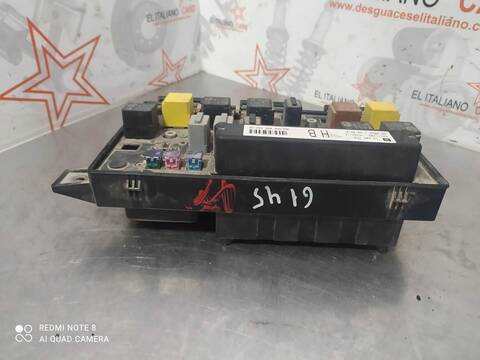 Foto 2ª: Caja Reles Fusibles Opel Zafira COSMO 120CV 88KW [Z19DT] (2007)