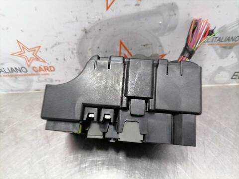 Foto 4ª: Caja Reles Fusibles Opel Corsa EXPRESSION 75CV 55KW [B14XER] (2017)