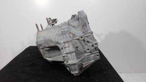 Foto 2ª: Caja Cambios Mitsubishi Grandis 2.0 DI-D NA8W) 136CV 100KW [BSY] (2010)